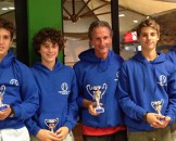 Foto premiazione due squadre insieme-13-10